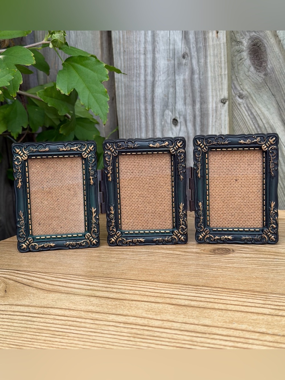 Vintage Style Tri-Fold Picture Frame Mini Resin Plastic Dark Green Gold Accents